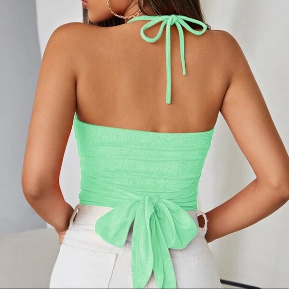 SHEIN Ruched O-Ring Cut Out Tie Back Halter Top - Picture 2 of 4
